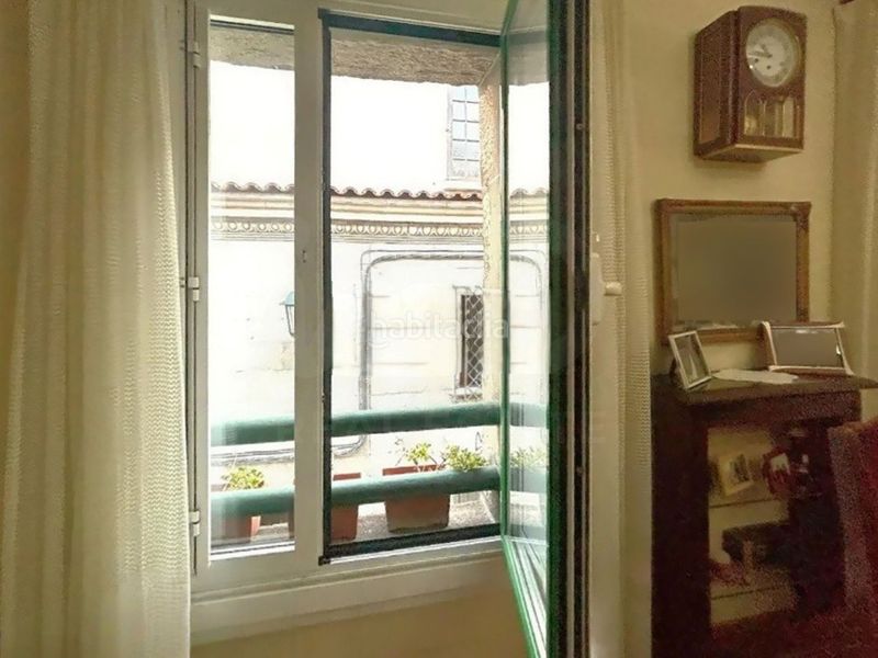 Foto d03db333-8109-4831-876a-ba79dc19c9d4. Casa amb calefacció aparcament a Centro - Echegaray Pontevedra