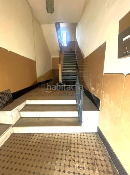 Foto d359c489-980c-4cf0-9217-52b8c810f08c. Casa amb calefacció aparcament a Centro - Echegaray Pontevedra