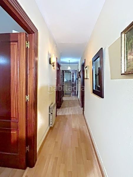 Foto e9adf86b-fe77-47ba-bfe2-37576edda21c. Casa amb calefacció aparcament a Centro - Echegaray Pontevedra