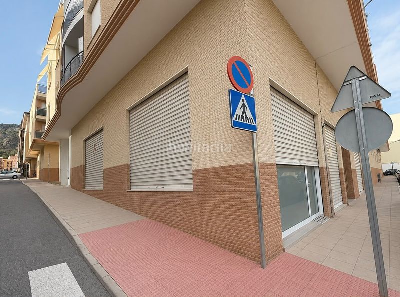 Foto 12759a98-e01f-4531-92a3-9e1ac4cbf626. Local comercial en Onil