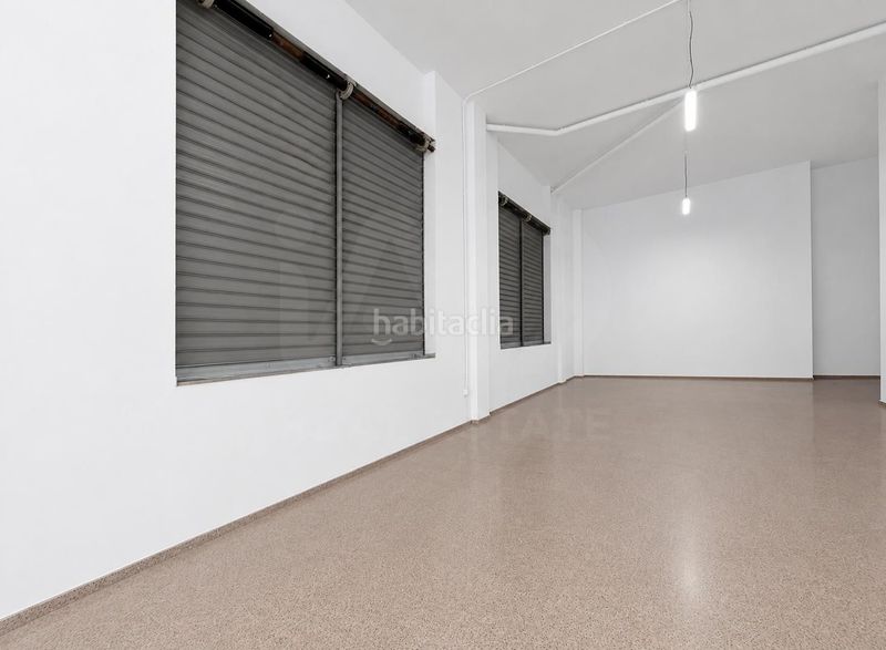 Foto b265b354-8613-4691-bceb-7ee5075e3647. Local comercial en Onil
