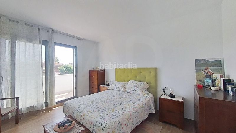 Foto 493fb728-d025-432c-acc1-e72dd4833d0c. Casa amb calefacció aparcament piscina a Quatre Camins Cambrils