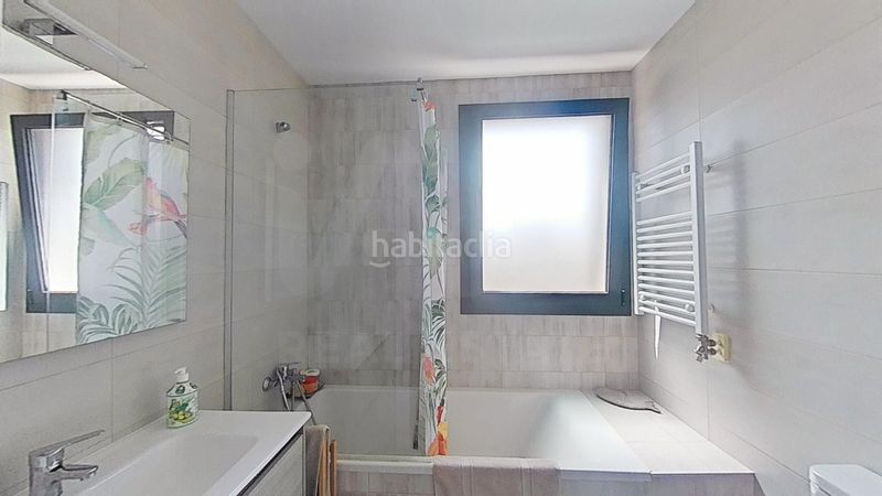 Foto 7ef14af6-f008-4ed7-a0ef-d4565770740e. Casa amb calefacció aparcament piscina a Quatre Camins Cambrils