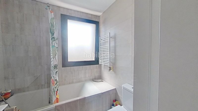 Foto eee0cb5f-0c73-4459-9359-37f9503e8e14. Casa amb calefacció aparcament piscina a Quatre Camins Cambrils
