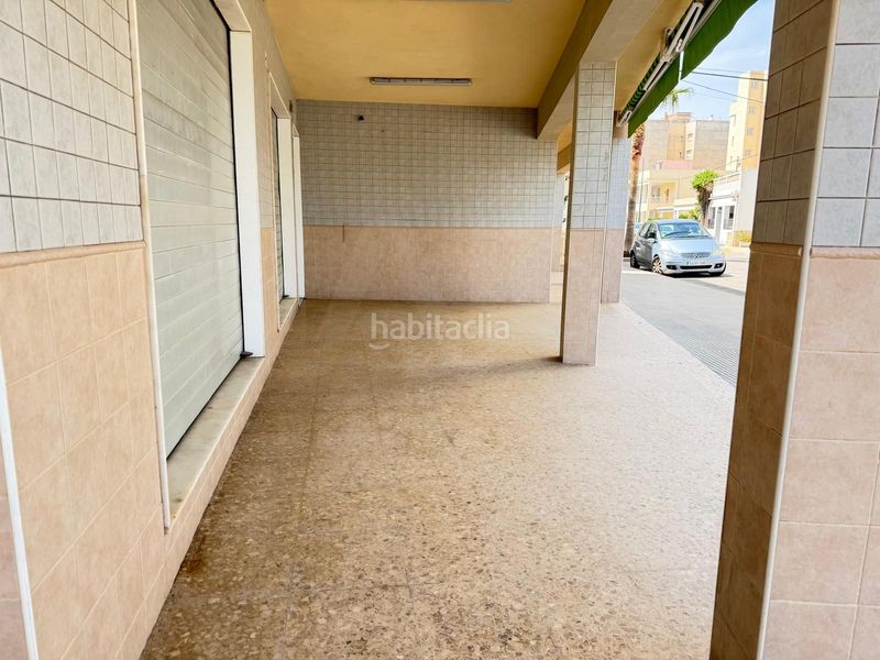 Foto 4d05e183-f9e6-43f3-9e2b-ee0ec1723969. Local comercial a Miramar