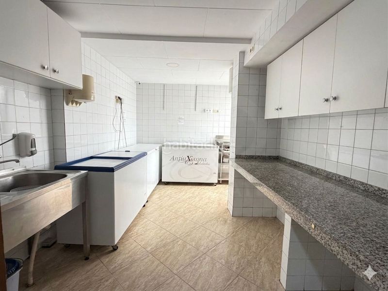 Foto 9cd27644-cb11-4ce8-9b5b-eab867e02f72. Local comercial a Miramar