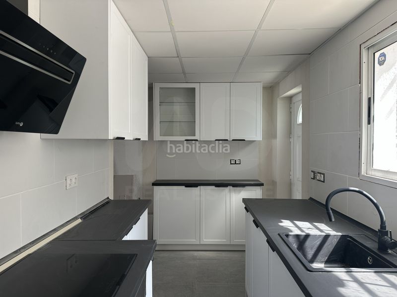 Foto 0cefee2d-10af-4996-8fa7-ef4eaa4b94fe. Casa amb aparcament a Teulada