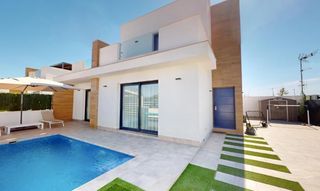 House in Roldán