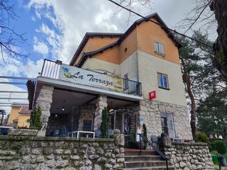Gebäude in Estación del Espinar