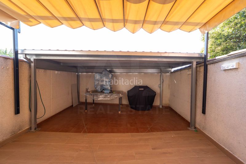 Foto 0ddb1a0b-72cc-4b90-b337-f742f283f488. Xalet amb calefacció aparcament a Trobajo del Cerecedo León