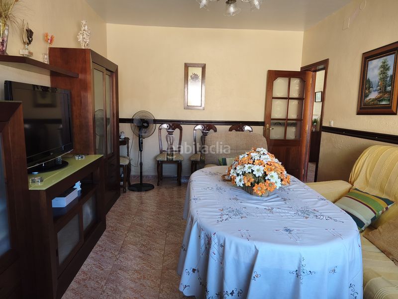 Foto 12ea9e39-e3d5-44b1-bed6-0224b2ca358c. Casa amb calefacció aparcament a Navas del Selpillar Lucena
