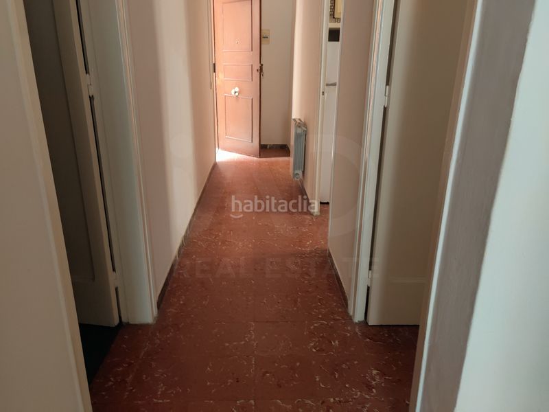 Foto 7eb74f25-7739-4ae4-a360-824ed0f2db5e. Pis a Calafell platja Calafell