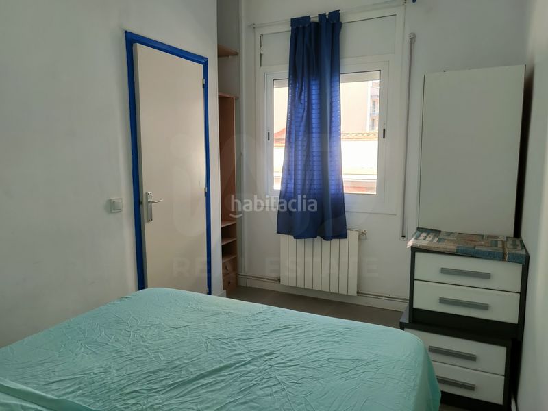 Foto f89b0f48-e617-47f2-9ec5-a1b3c576c3a4. Pis a Calafell platja Calafell