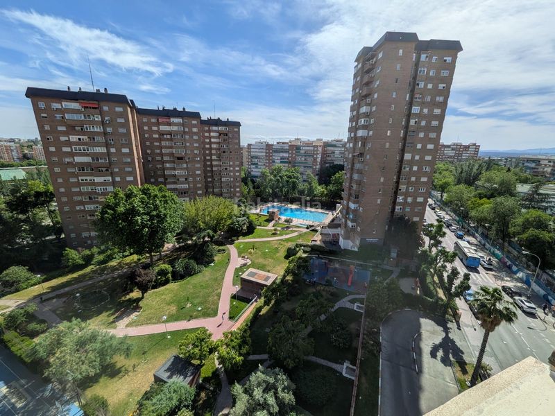 Foto 3db82f71-237d-4e22-9cb2-c0f22a63f60f. Pis amb calefacció aparcament piscina a Pilar Madrid