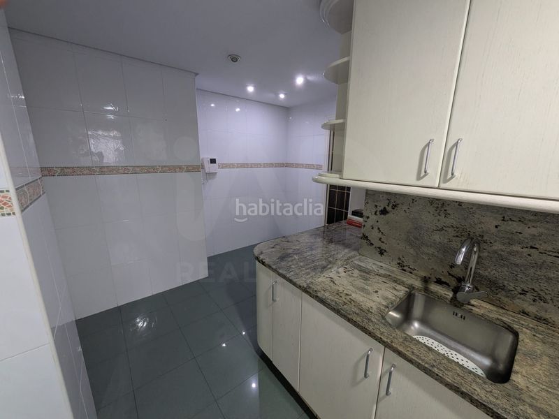 Foto ba969d89-f466-4bd2-ba2c-578e2f46e95d. Pis amb calefacció aparcament piscina a Pilar Madrid