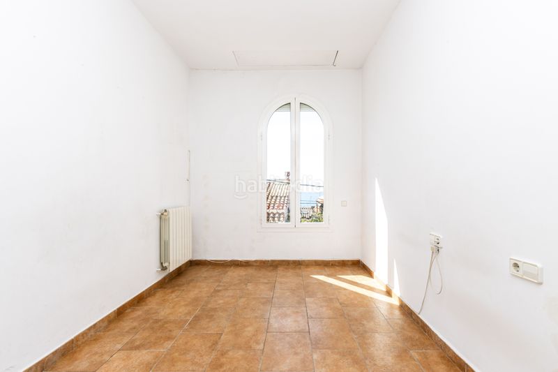 Foto 43d2c7da-f12c-4803-a9a9-a5ae6475aefd. Casa amb calefacció aparcament a Centre Masnou (El)