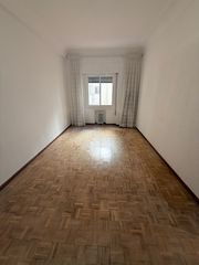 Miete Etagenwohnung in Calle jorge juan 129 129