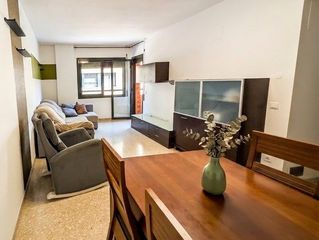 Zweistöckige Wohnung in Sant Llatzer