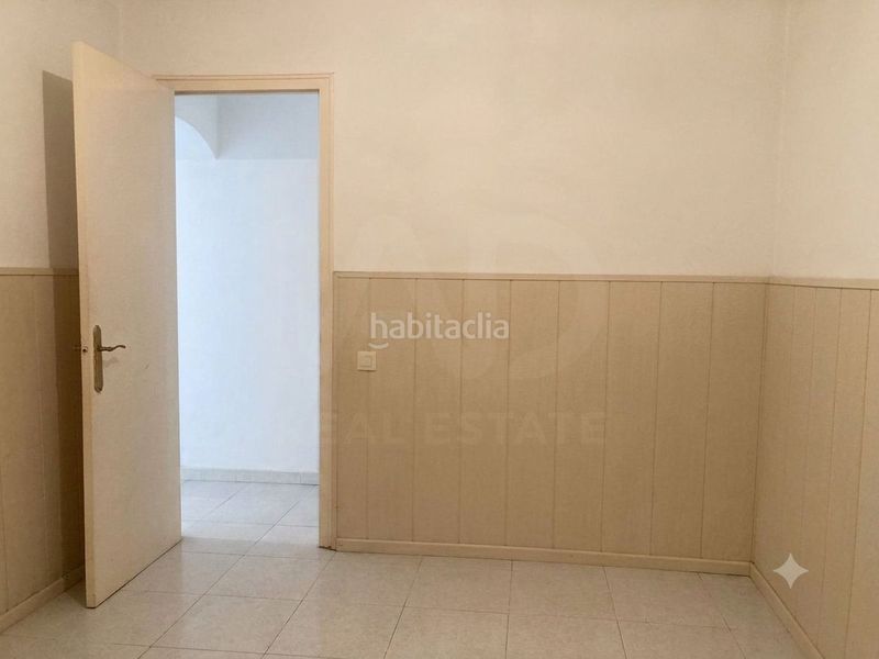 Foto e24b50f9-ca0b-4af4-b9b9-9020fc106e38. Pis a el castell de Cubelles Cubelles