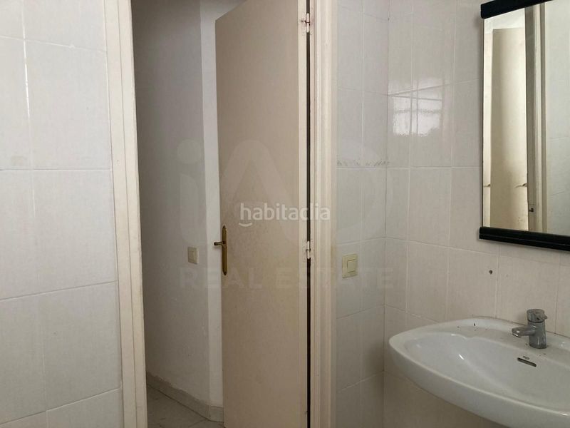 Foto f60e8e07-da0a-4770-9654-c4f985b00edb. Pis a el castell de Cubelles Cubelles