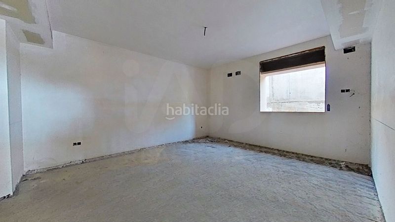Foto a0d296dc-61ea-45b1-8828-0aac90f9072d. Casa amb aparcament a Bellvei