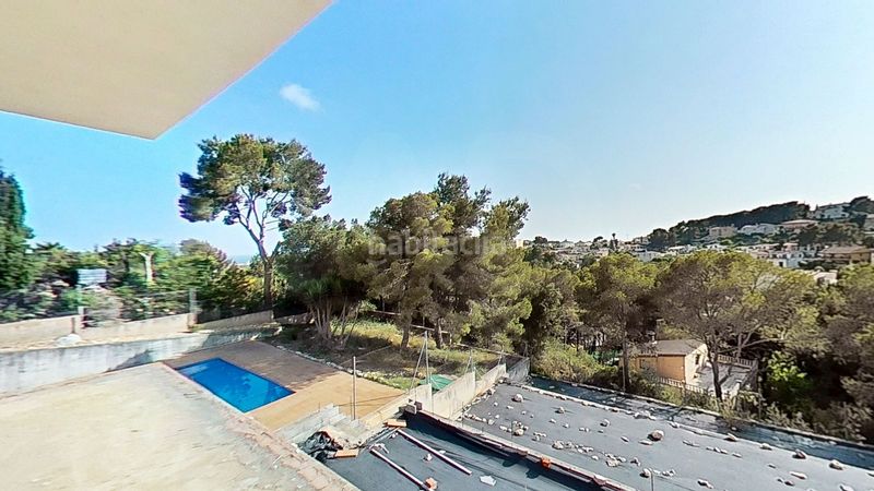 Foto f0726687-4a61-4ec0-bccb-ab69bc054208. Casa amb aparcament a Bellvei