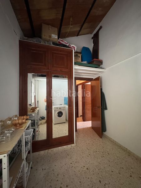 Foto 1e244a1e-1416-4c5a-b22e-12379f65d672. Casa aparellada amb calefacció a Estepa