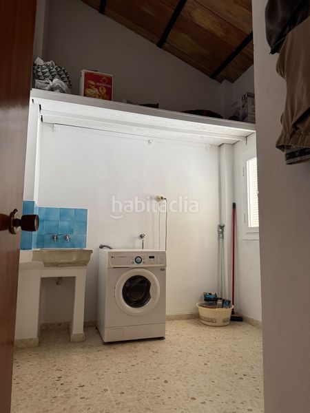 Foto a730f6de-f533-4bb5-acbf-93eb822955be. Casa aparellada amb calefacció a Estepa