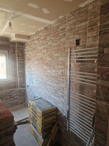 Foto cca3ac80-a72e-481c-b0ac-3f0b25d1627e. Bauernhof mit heizung in Valverde de la Virgen