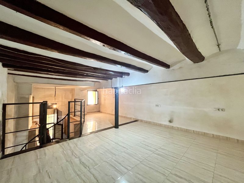 Foto 701ed3e0-baa8-470f-8460-ad40cfd40116. Edificio en Vila-rodona