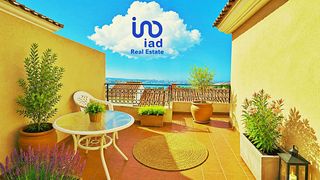 Casa aparellada a Carrer de l'aigualera