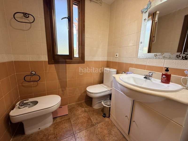 Foto 172c2a7d-9ea2-48d5-8200-decb9a3283de. Casa aparellada amb calefacció piscina a Costa Esuri Ayamonte