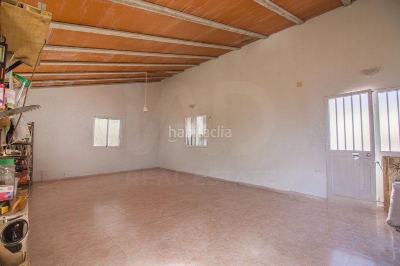 Foto 128f3783-c753-4cfd-b08a-7de02c2563cb. Casa amb calefacció a Beas