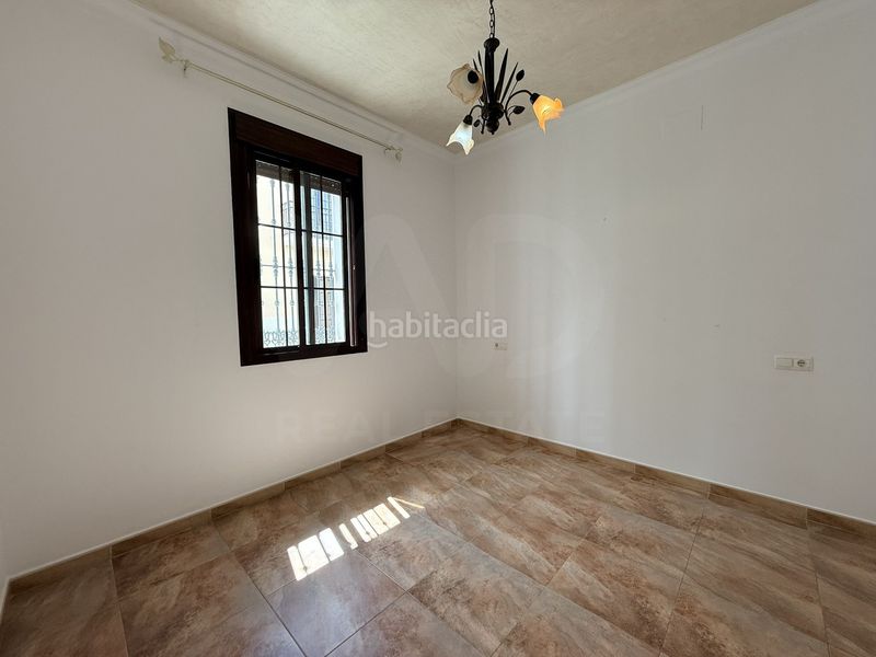 Foto 24ad10ae-6277-4f12-9cf3-01226f58ee33. Casa a Lepe