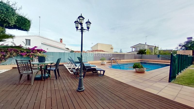 Foto 23d9aa98-f363-4016-b229-3dc9aaf8045b. Casa amb calefacció aparcament piscina a Els Masos - Els Garrofers Coma-ruga