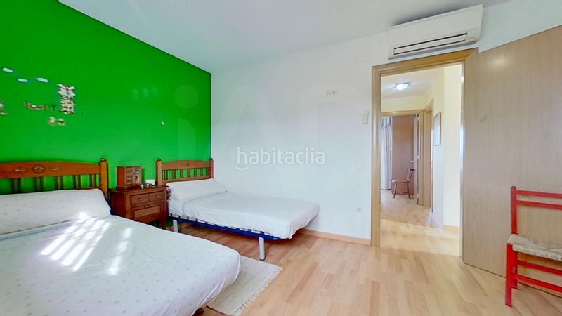 Foto f5659834-07ef-4e4b-94d8-febe07aed587. Casa amb calefacció aparcament piscina a Els Masos - Els Garrofers Coma-ruga