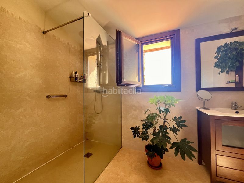 Foto c68adef3-1523-4832-9de4-f72651c3a25e. Chalet en Perales del Puerto