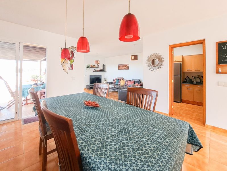 Foto 435d926a-3aae-4c56-8542-2168138a93f2. Casa amb aparcament piscina a Playa Blanca Yaiza