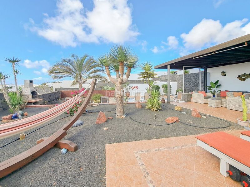 Foto f31a52b1-9231-46d0-a9af-e095073ee939. Casa amb aparcament piscina a Playa Blanca Yaiza