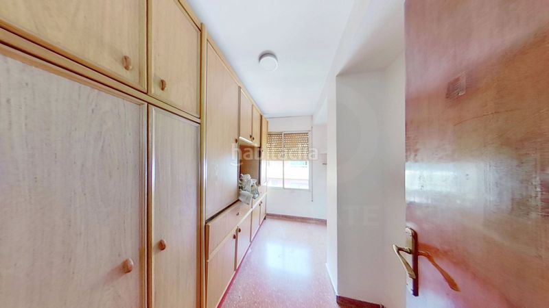 Foto b9e5d42b-5fef-49f3-af28-d813f0c0eda0. Pis a Centre Tortosa