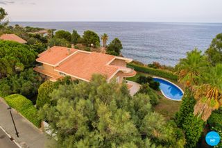 Chalet in Les Tres Cales