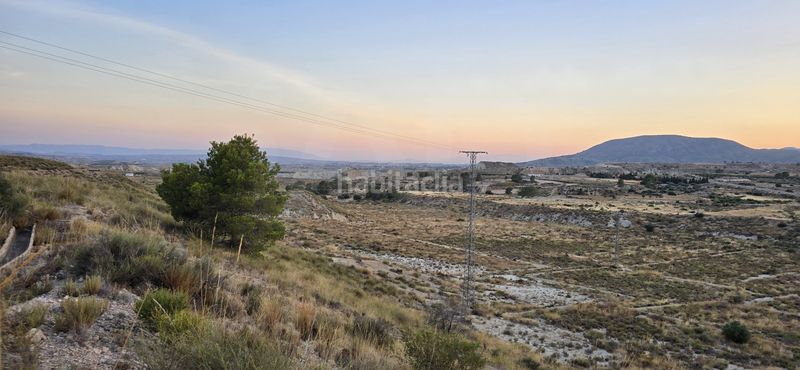 Foto 69632b9d-a8a0-4bc6-92a7-fe757b56e2ed. Casa amb aparcament a Abanilla