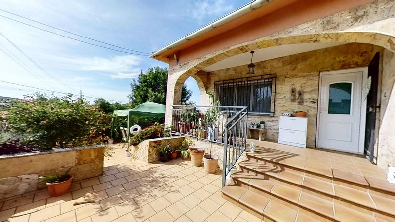 Foto 1b505d61-920b-48bc-82cb-b6549614039e. Casa amb calefacció a Santa Oliva