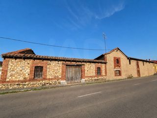 Building in Cuadros