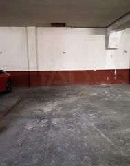 Aparcament cotxe a Orihuela Ciudad