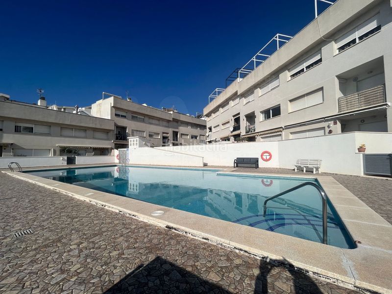 Foto 9d87a55c-a0f7-41cd-873d-813bde1e6bf0. Dúplex amb calefacció aparcament piscina a Els Masos - Els Garrofers Coma-ruga