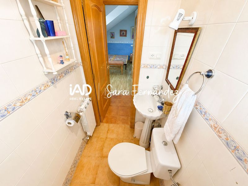 Foto 6aeb923a-9232-49b4-92f1-25a0fc7b06a5. Casa amb calefacció aparcament a Sariegos
