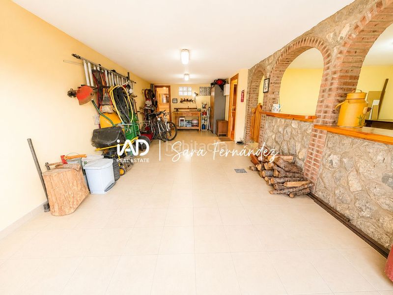 Foto ad2bc6cb-9b5f-4900-a57b-c151ee9bf2c3. Casa amb calefacció aparcament a Sariegos