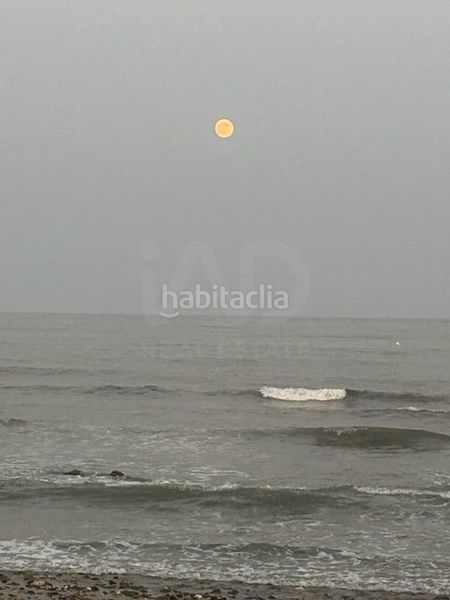 Foto 6f2cbfd7-33da-46df-9183-d4d9d1a1adcf. Estudi amb calefacció piscina a Romana Playa Marbella