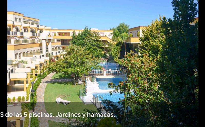 Foto fec8a2a6-ab3d-42c6-b424-902f21c6fc76. Estudi amb calefacció piscina a Romana Playa Marbella